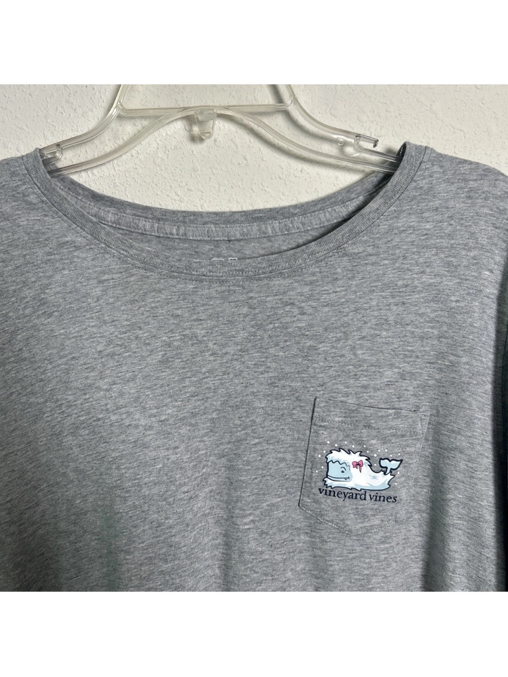 Vineyard Vines Long Sleeve Pocket Shirt Grey Winter Whale Snow Women’s Size XL - Picture 3 of 11